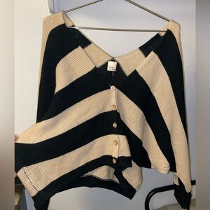 STYLISH CROP TOP SHIRT (large)